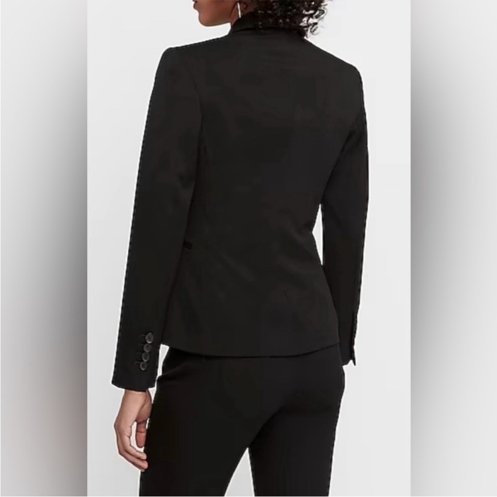 Express Black Tailored Blazer - Picture 7 of 8